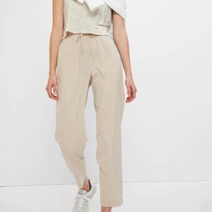 GapFit High Rise Runaround Pants (size S)